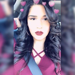 Meet your Posher, Vanessa